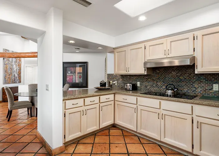 Holiday home Santa Fe-style Escape In The Boulders Pool Hot Tub Access Covered Patios Grill *