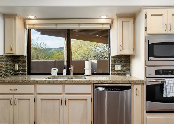Santa Fe-style Escape In The Boulders Pool Hot Tub Access Covered Patios Grill *