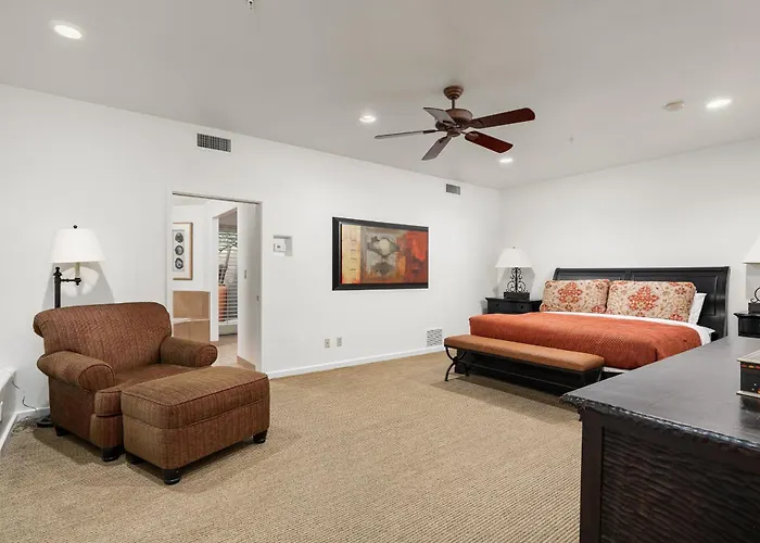 Santa Fe-style Escape In The Boulders Pool Hot Tub Access Covered Patios Grill Cave Creek