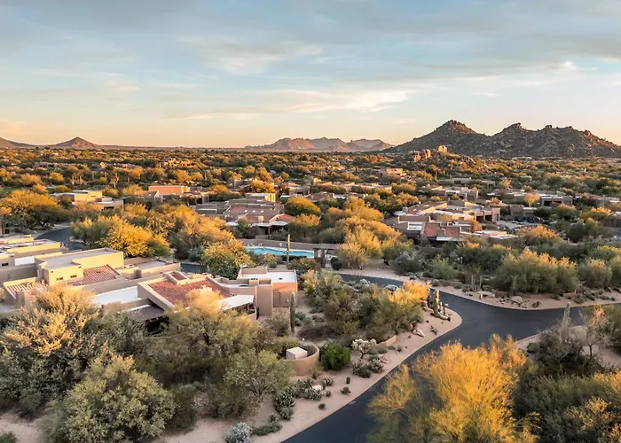 Santa Fe-style Escape In The Boulders Pool Hot Tub Access Covered Patios Grill